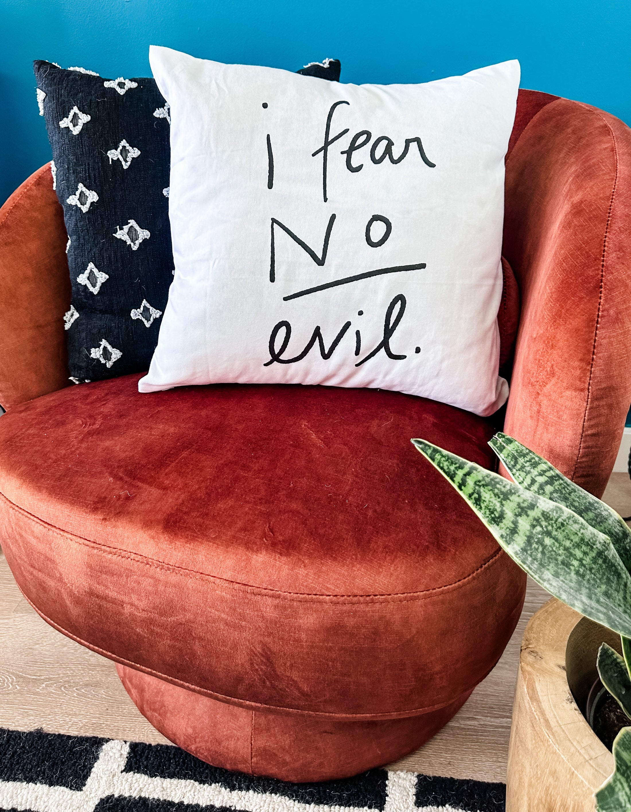 I Fear No Evil - Throw Pillow